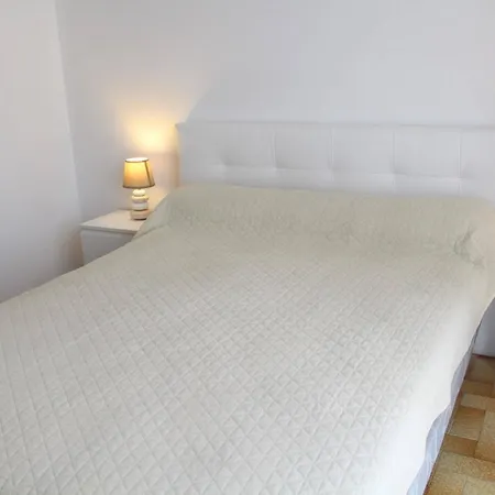 Apartament 2 Pieces La Nouvelle Pn440-024 Port-la-Nouvelle